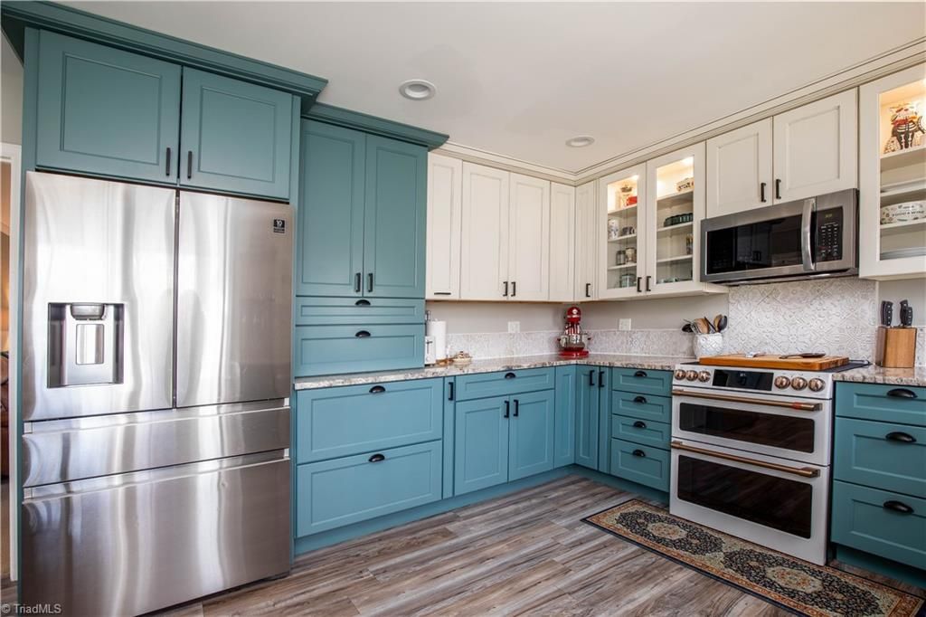 Photo of 5309 Brittainywood Road, Kernersville, NC 27284 (MLS # 1211944)