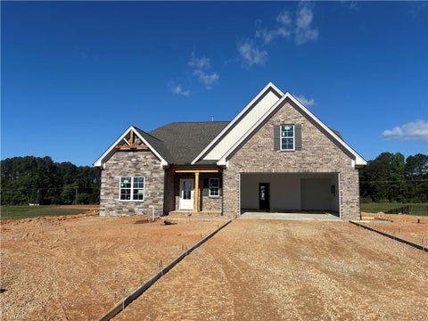 Homes For Sale - 257 Sandpiper Drive<br/> Lexington, NC 27295