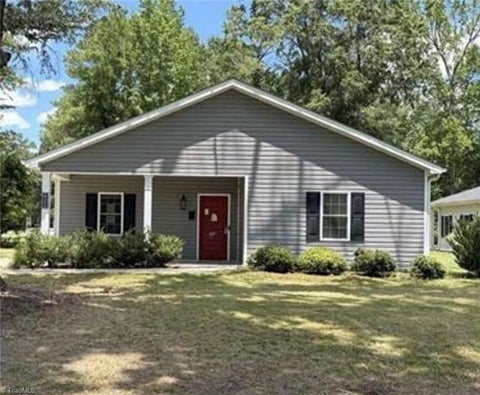 Homes For Sale - 622 Williams Street<br/> Halifax County, Enfield, NC 27823