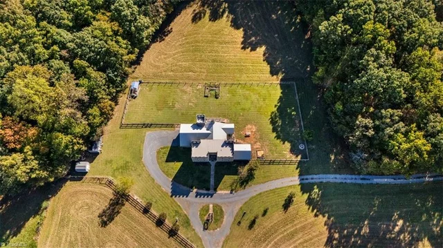 1282 Little River Road, photo 2 of 50