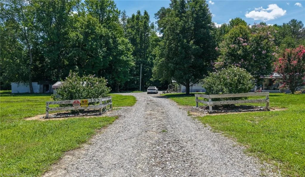 185 Bells Lane, Ronda, NC, 28670