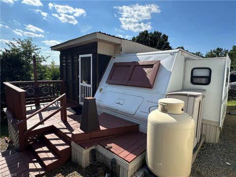 Mobile Home For Sale - 108 Robin Lane<br/> New London, NC 28127