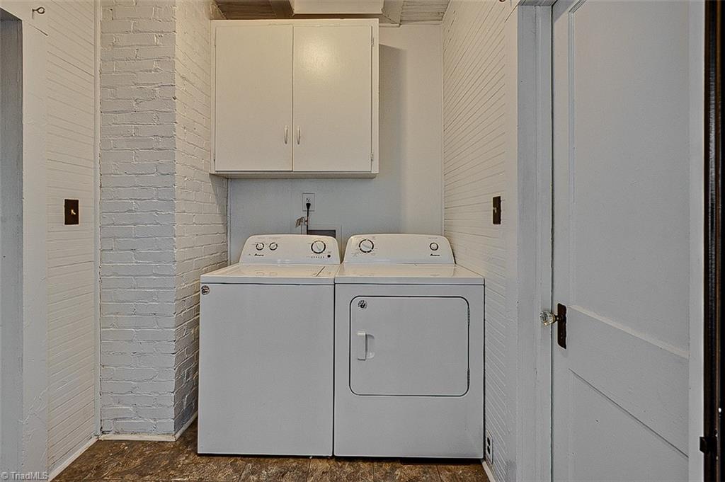 Greensboro, North Carolina 27403, United States, 2 Bedrooms Bedrooms, ,2 BathroomsBathrooms,Residential,Pending,22494