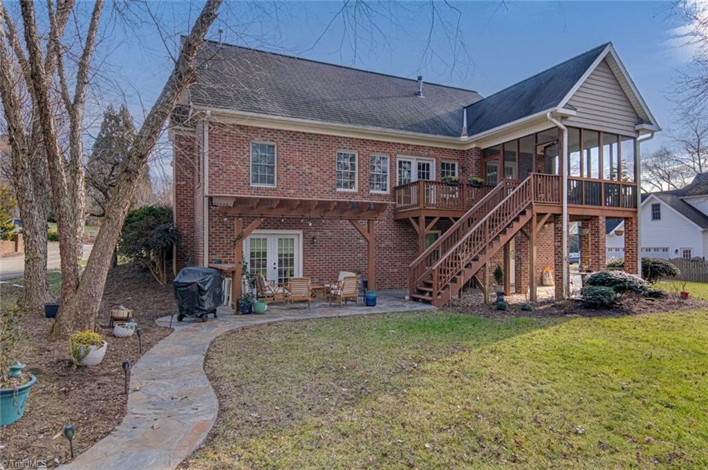 Winston-Salem, North Carolina 27106, United States, 3 Bedrooms Bedrooms, ,4 BathroomsBathrooms,Residential,Pending,13270