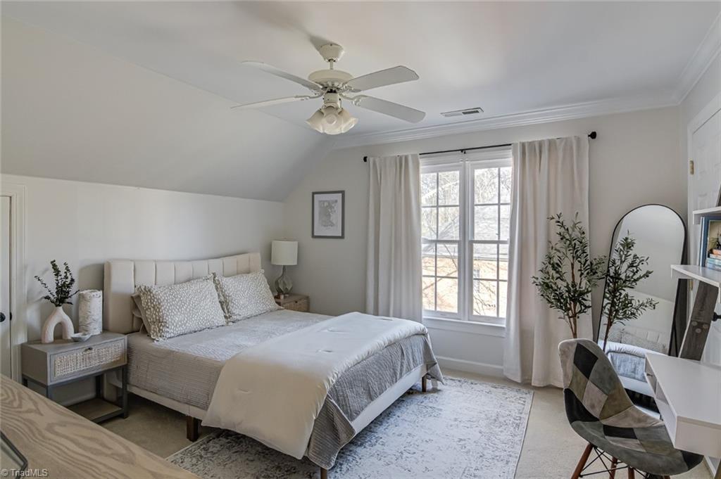 Winston-Salem, North Carolina 27106, United States, 3 Bedrooms Bedrooms, ,4 BathroomsBathrooms,Residential,Pending,13270