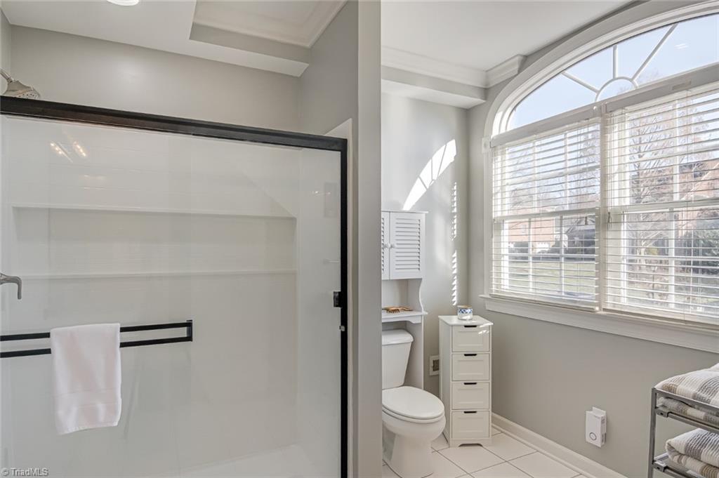 Winston-Salem, North Carolina 27106, United States, 3 Bedrooms Bedrooms, ,4 BathroomsBathrooms,Residential,Pending,13270