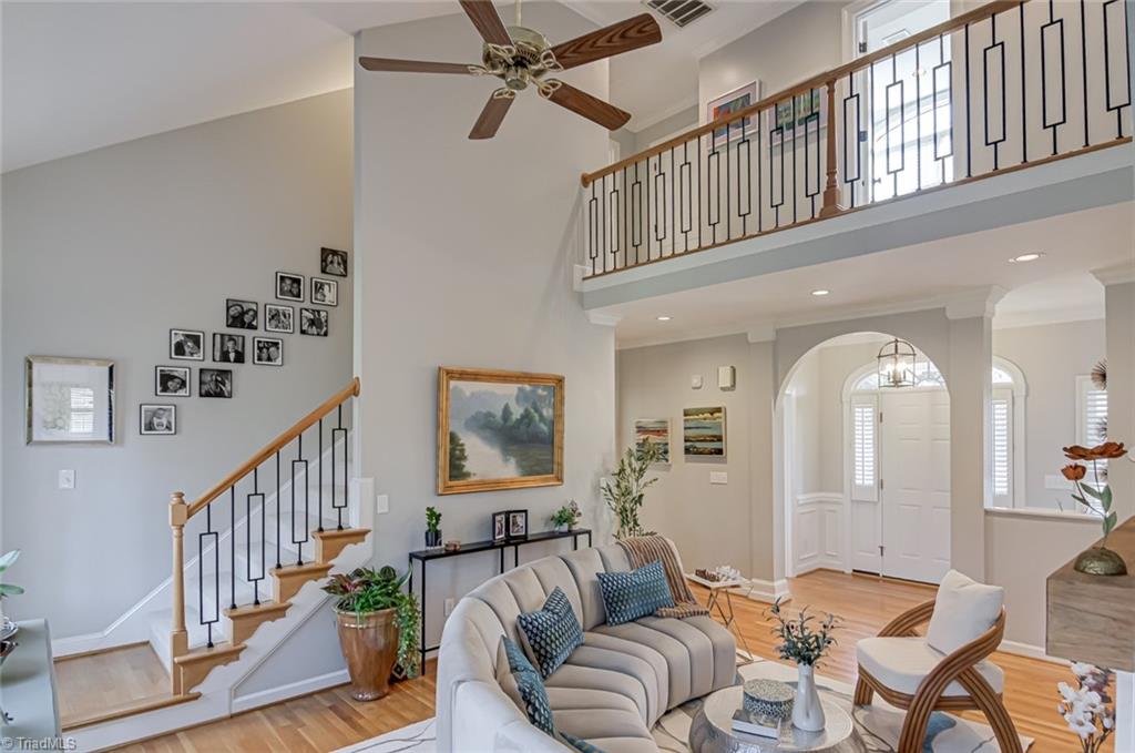 Winston-Salem, North Carolina 27106, United States, 3 Bedrooms Bedrooms, ,4 BathroomsBathrooms,Residential,Pending,13270