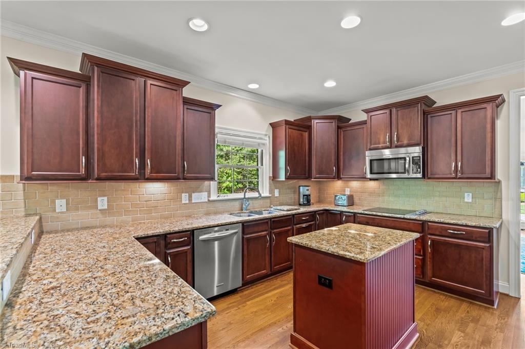 2000 Southern Gates Court, Greensboro, North Carolina image 11