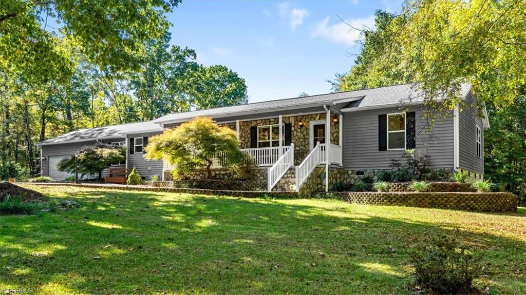 Photo of 4859 Hearthside Drive, Trinity, NC 27370 (MLS # 1240098)