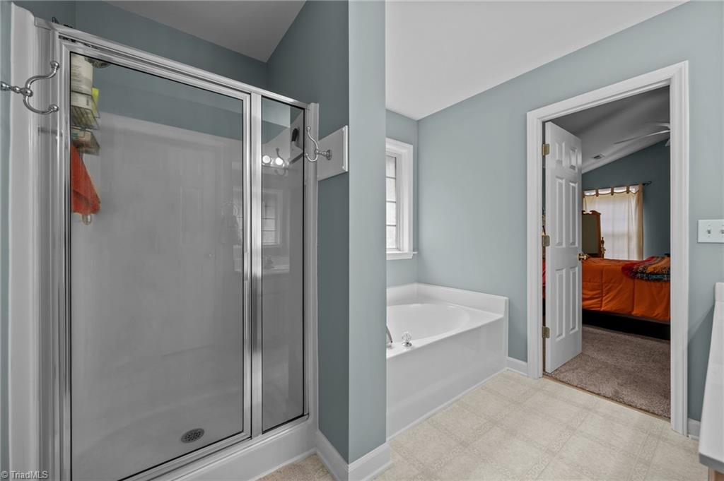 7812 Wilson Farm Road, Summerfield, North Carolina image 40