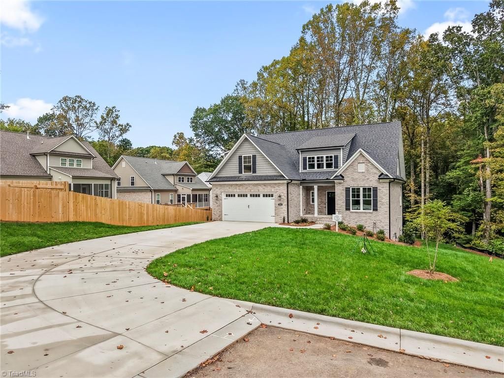 Photo of 543 Barrett Road, Winston-Salem, NC 27104 (MLS # 1195144)