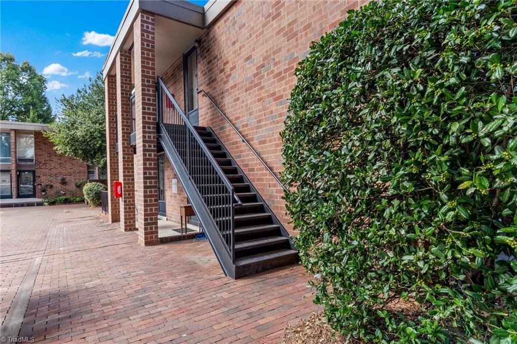 Photo of 1805 S Hawthorne Road, Winston-Salem, NC 27103 (MLS # 1235240)