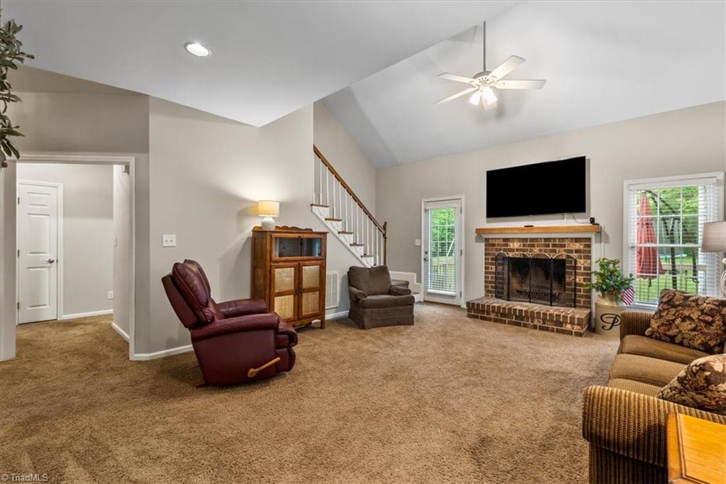 7006 Laurel Point Drive, Gibsonville, North Carolina image 7