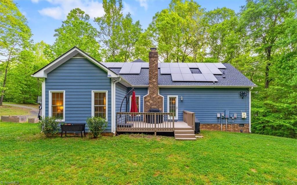 7006 Laurel Point Drive, Gibsonville, North Carolina image 4