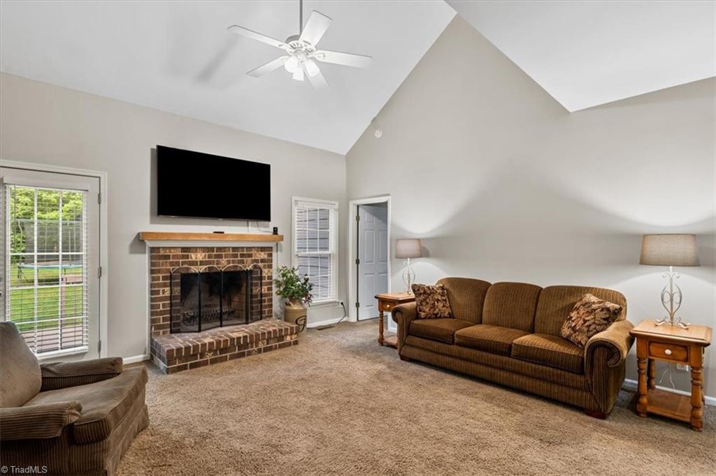 7006 Laurel Point Drive, Gibsonville, North Carolina image 8