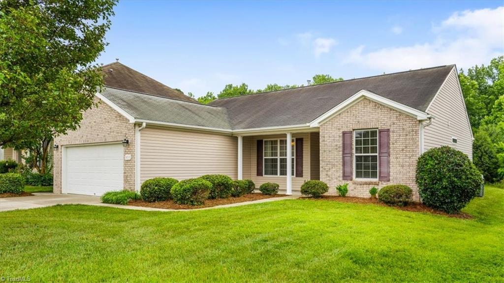 3835 Raintree Drive, Greensboro, North Carolina image 2