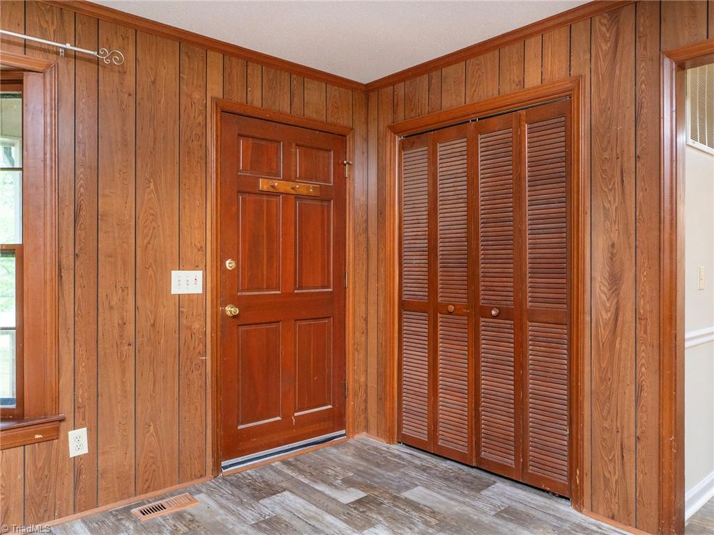 307 Sunset Drive, Elon, North Carolina image 4