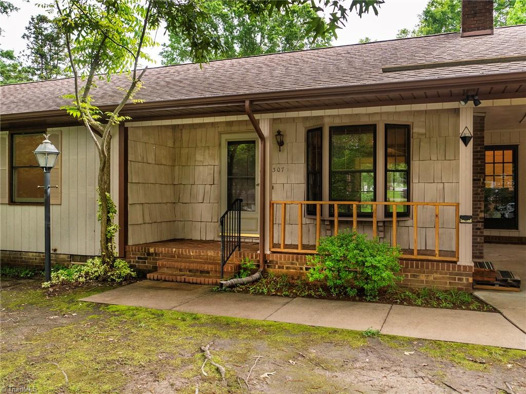 307 Sunset Drive, Elon, North Carolina image 3