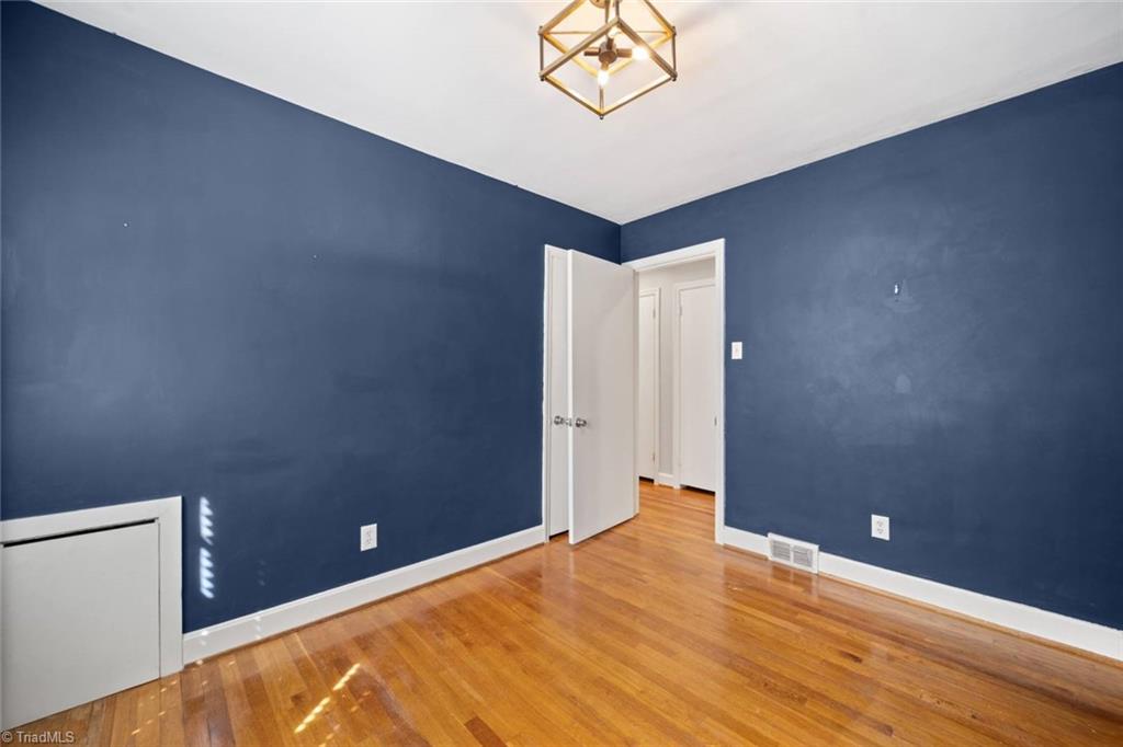 Winston-Salem, North Carolina 27106, United States, 3 Bedrooms Bedrooms, ,2 BathroomsBathrooms,Residential,Pending,101772