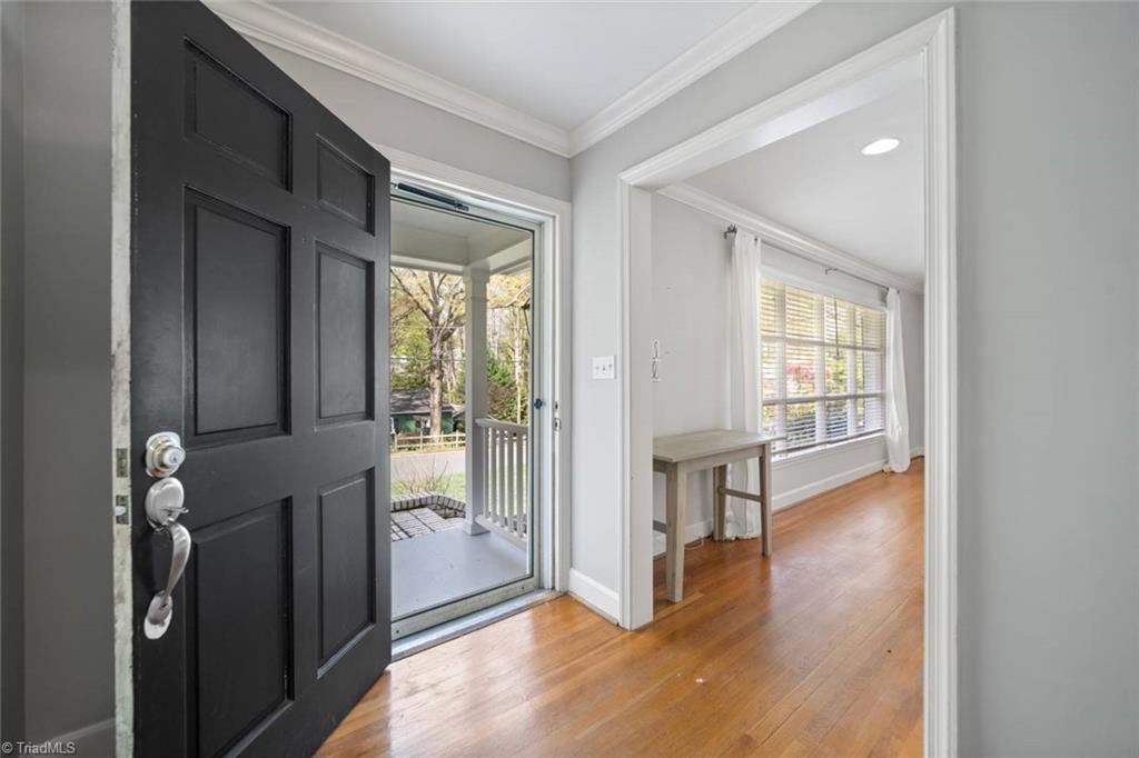 Winston-Salem, North Carolina 27106, United States, 3 Bedrooms Bedrooms, ,2 BathroomsBathrooms,Residential,Pending,101772