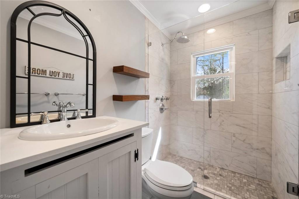 Winston-Salem, North Carolina 27106, United States, 3 Bedrooms Bedrooms, ,2 BathroomsBathrooms,Residential,Pending,101772