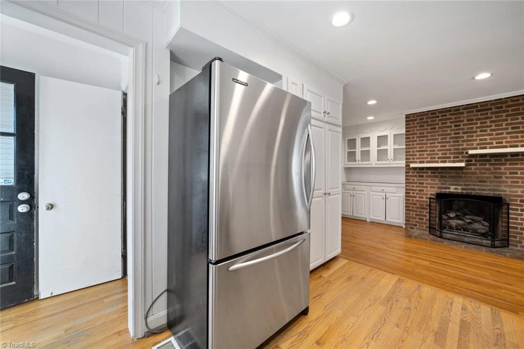 Winston-Salem, North Carolina 27106, United States, 3 Bedrooms Bedrooms, ,2 BathroomsBathrooms,Residential,Pending,101772