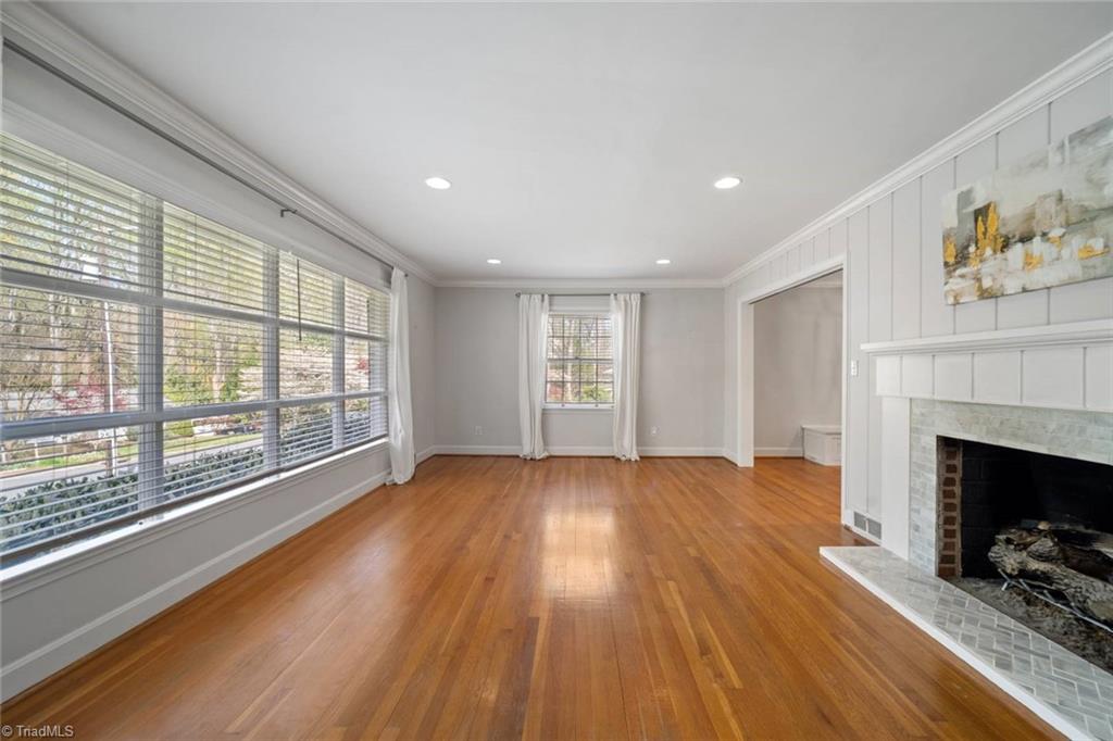 Winston-Salem, North Carolina 27106, United States, 3 Bedrooms Bedrooms, ,2 BathroomsBathrooms,Residential,Pending,101772