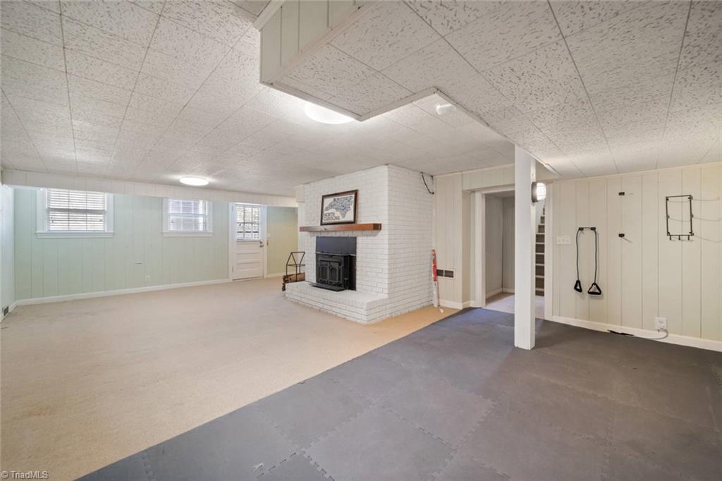 Winston-Salem, North Carolina 27106, United States, 3 Bedrooms Bedrooms, ,2 BathroomsBathrooms,Residential,Pending,101772