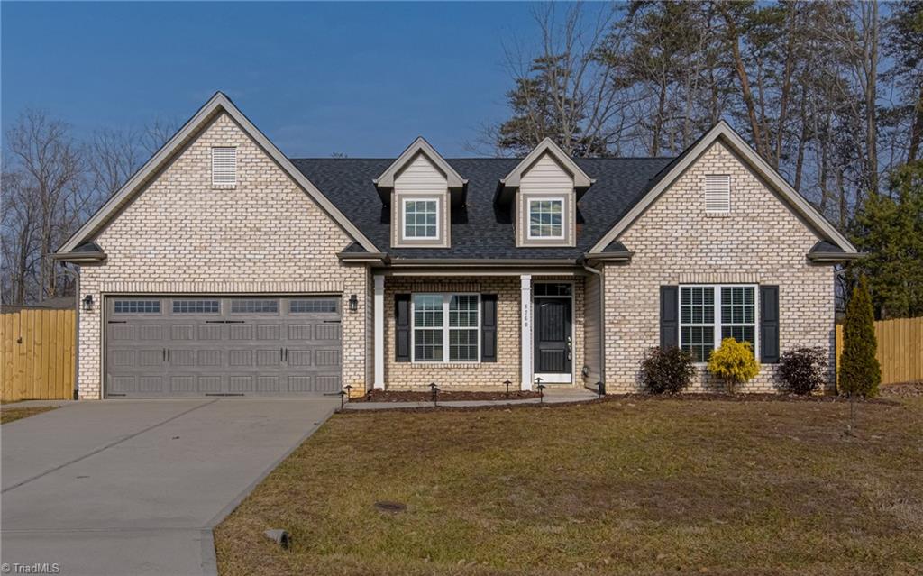 8760 Drummond Estates Drive, Kernersville, North Carolina image 1