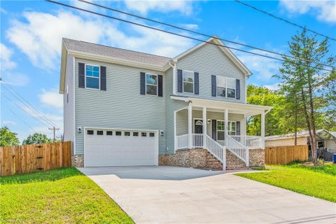 Homes For Sale - 100 Snead Road<br/> Winston-Salem, NC 27103