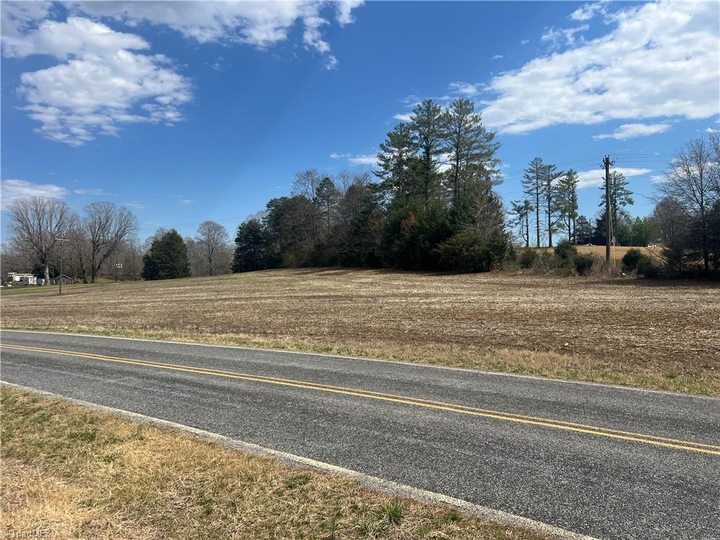 E Nc Highway 67 Bypass, East Bend, North Carolina image 6