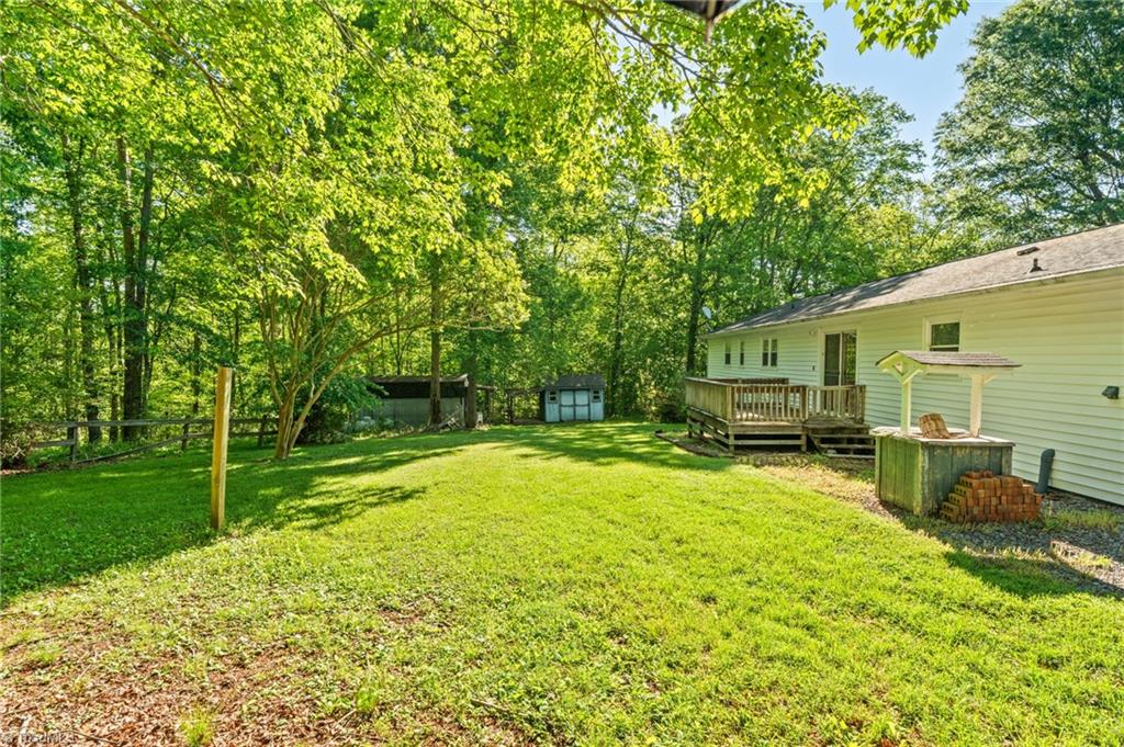 1553 Carson Road, Pilot Mountain, North Carolina image 32