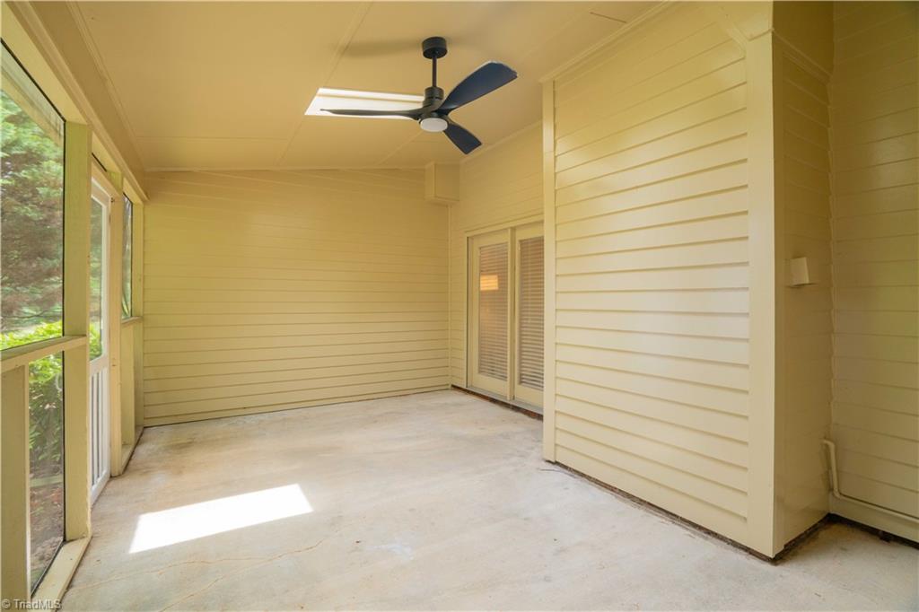 1119 Summer Place, Greensboro, North Carolina image 33