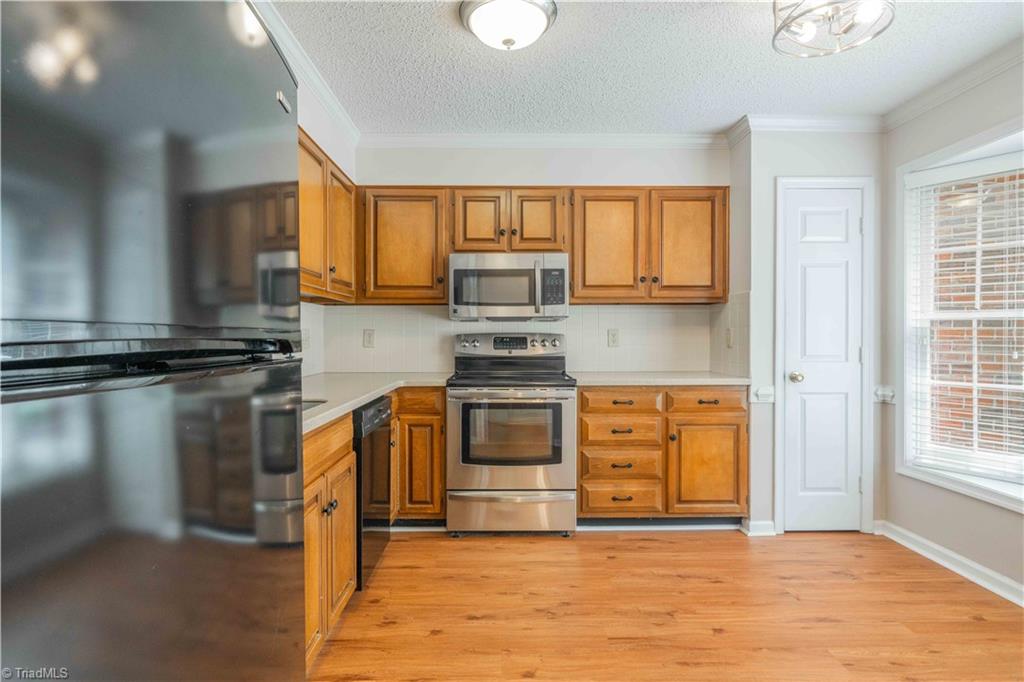 1119 Summer Place, Greensboro, North Carolina image 7
