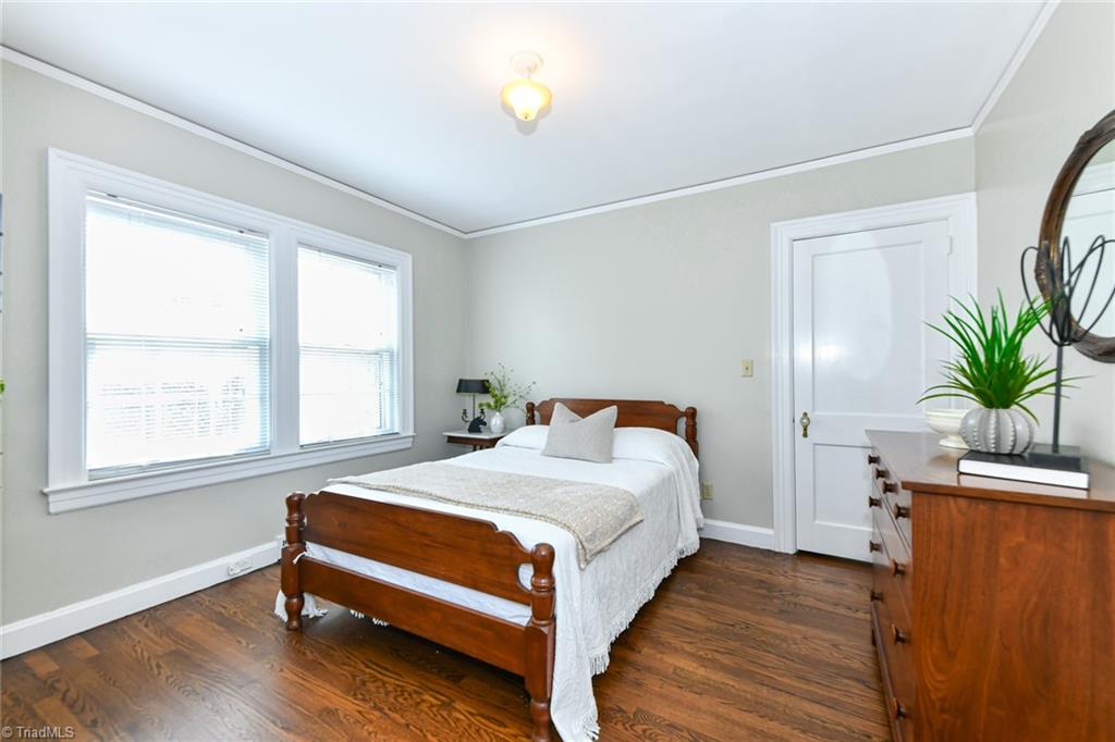 Greensboro, North Carolina 27403, United States, 3 Bedrooms Bedrooms, ,2 BathroomsBathrooms,Residential,Pending,204776