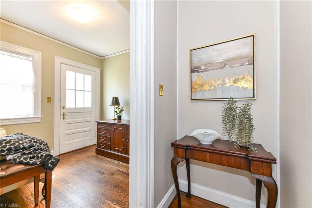 Greensboro, North Carolina 27403, United States, 3 Bedrooms Bedrooms, ,2 BathroomsBathrooms,Residential,Pending,204776