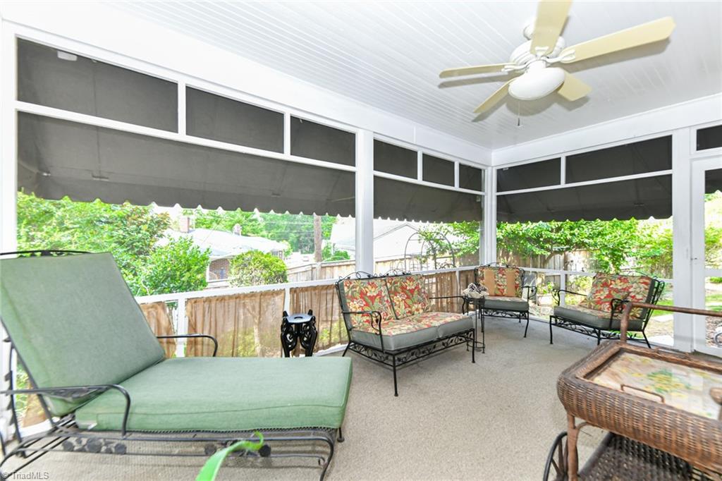 Greensboro, North Carolina 27403, United States, 3 Bedrooms Bedrooms, ,2 BathroomsBathrooms,Residential,Pending,204776