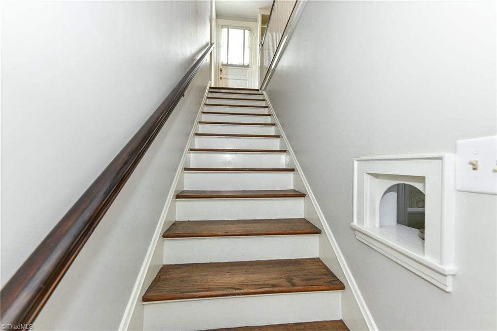 Greensboro, North Carolina 27403, United States, 3 Bedrooms Bedrooms, ,2 BathroomsBathrooms,Residential,Pending,204776