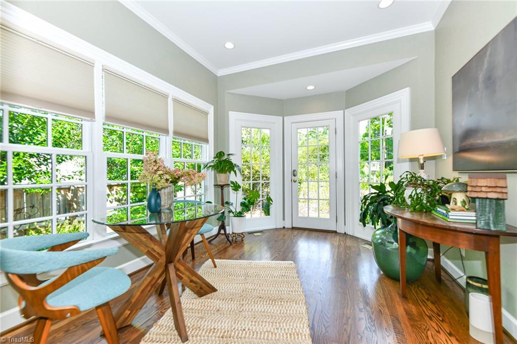 Greensboro, North Carolina 27403, United States, 3 Bedrooms Bedrooms, ,2 BathroomsBathrooms,Residential,Pending,204776