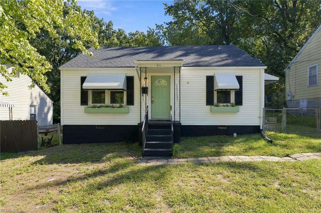 Photo of 911 Portland Street, Greensboro, NC 27401 (MLS # 1237708)