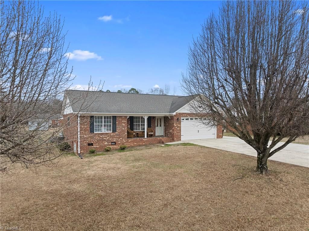 Photo of 155 Sundial Drive, Lexington, NC 27295 (MLS # 1207296)