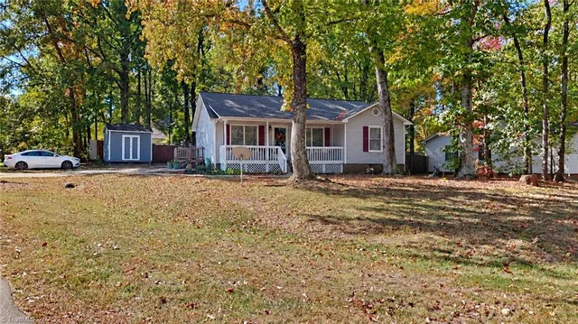 3 Teenia Street, photo 3 of 40