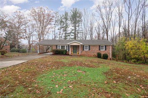 A home in Mount Airy