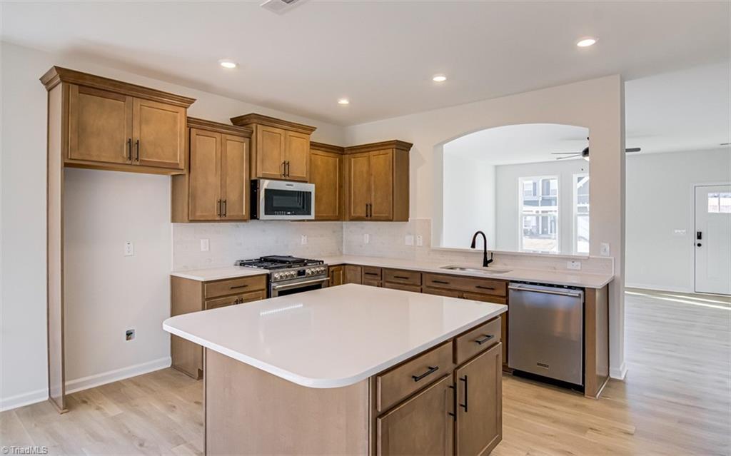 Clemmons, North Carolina 27012, United States, 4 Bedrooms Bedrooms, ,3 BathroomsBathrooms,Residential,Active,35746