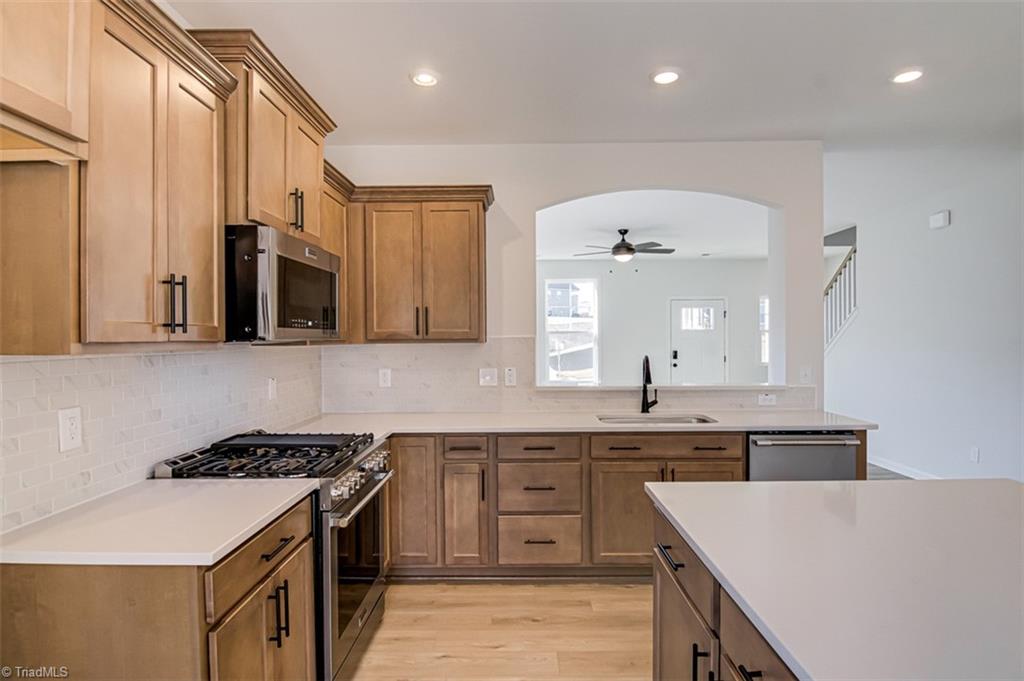 Clemmons, North Carolina 27012, United States, 4 Bedrooms Bedrooms, ,3 BathroomsBathrooms,Residential,Active,35746