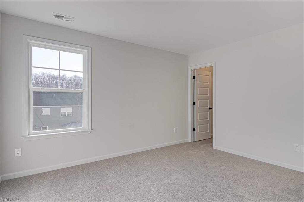 Clemmons, North Carolina 27012, United States, 4 Bedrooms Bedrooms, ,3 BathroomsBathrooms,Residential,Active,35746