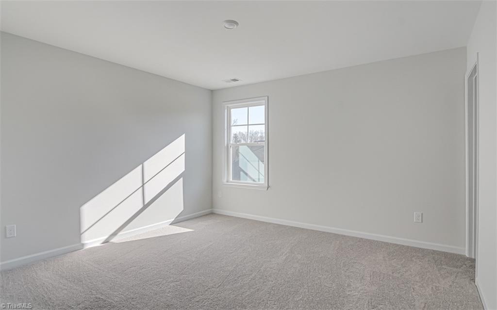 Clemmons, North Carolina 27012, United States, 4 Bedrooms Bedrooms, ,3 BathroomsBathrooms,Residential,Active,35746