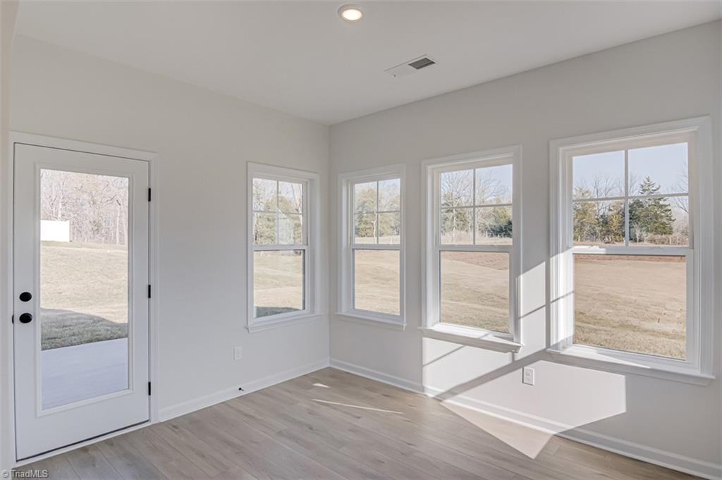 Clemmons, North Carolina 27012, United States, 4 Bedrooms Bedrooms, ,3 BathroomsBathrooms,Residential,Active,35746