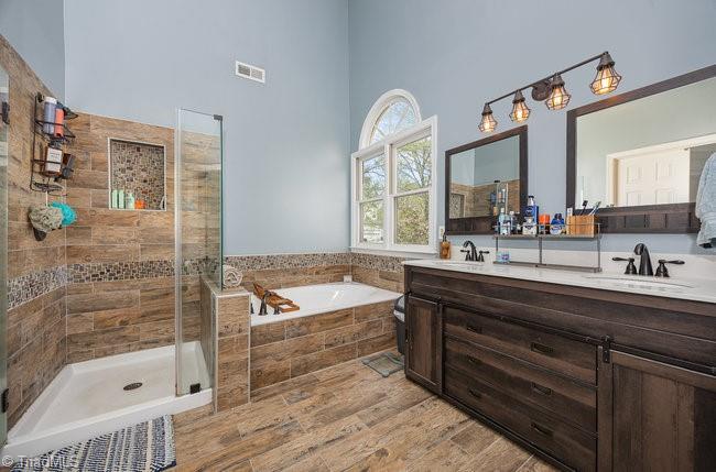 2009 Kildare Woods Drive, Greensboro, North Carolina image 16
