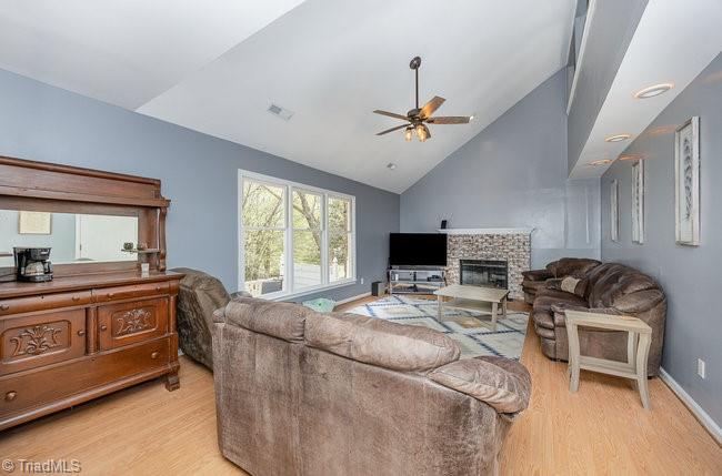 2009 Kildare Woods Drive, Greensboro, North Carolina image 11